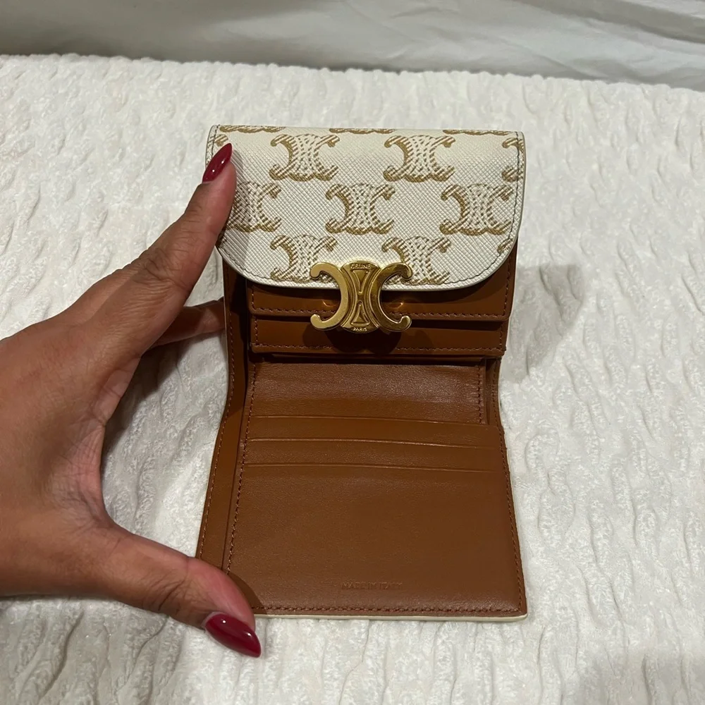 Celine Triomphe Tri-fold wallet - New - Picture 8 of 9